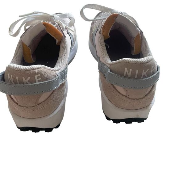 Nike Waffle Debut Sneaker Shoes Pink Gray Women’s Size 9 Athletic Casual - Picture 3 of 5